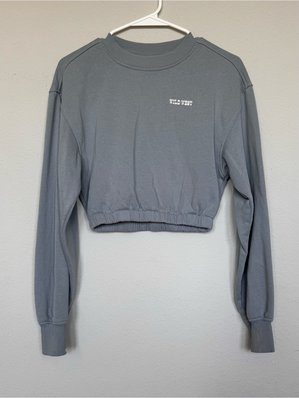 H&M Divided Wild West Horse Graphic Cropped Sweatshirt XS Gray Western Cowgirl